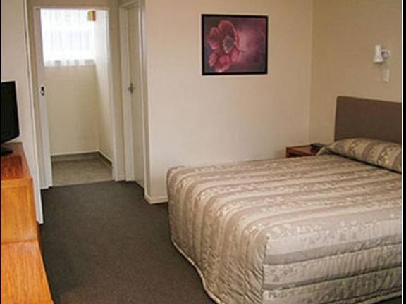 Colonial Inn Motel Christchurch Exterior photo